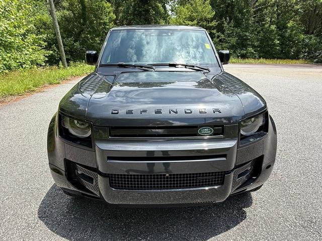 2023 Land Rover Defender 110 X-Dynamic SE