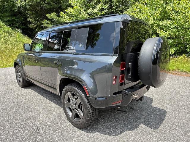 2023 Land Rover Defender 110 X-Dynamic SE