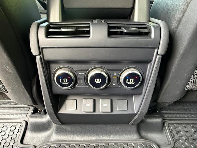 2023 Land Rover Defender 110 X-Dynamic SE