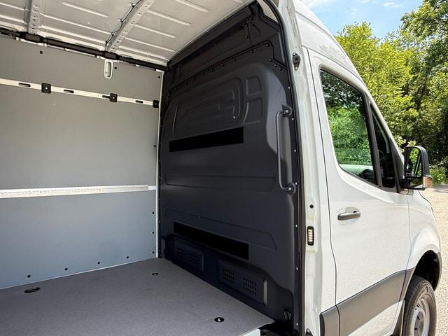 2025 Mercedes-Benz Sprinter 2500 High Roof 4-Cyl Diesel HO