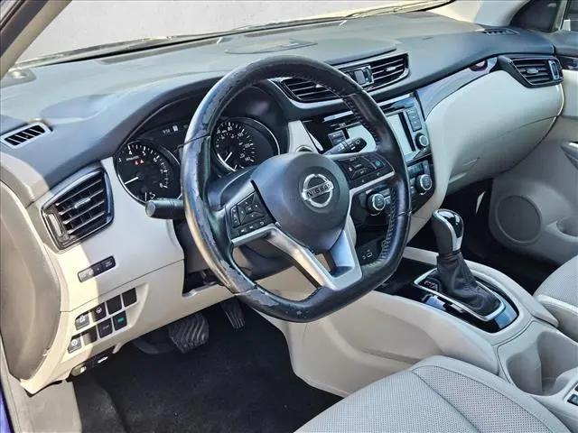 2021 Nissan Rogue Sport SL FWD Xtronic CVT