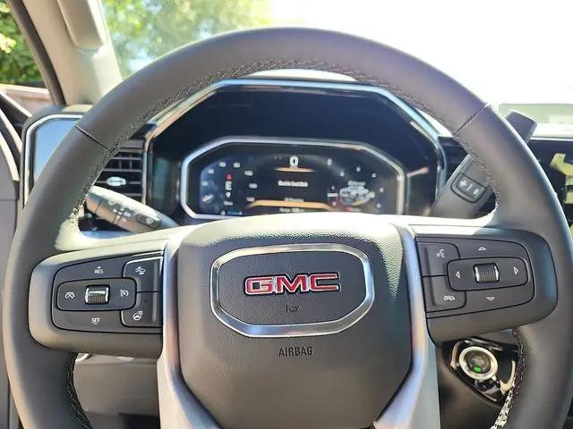 2026 GMC Sierra 2500HD Double Cab, Standard Bed, SLE, RWD