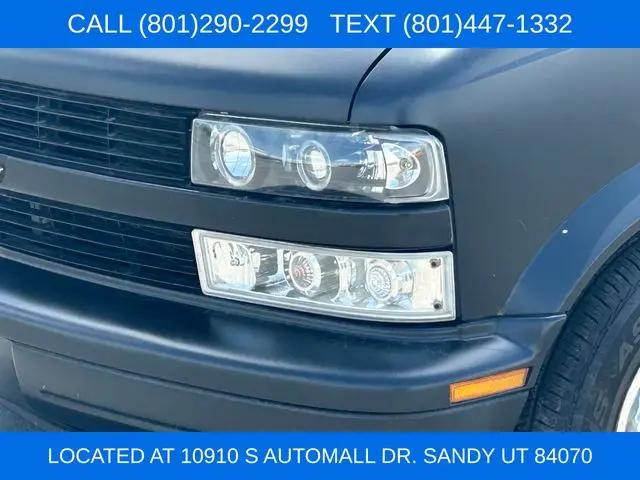 1999 Chevrolet Astro Base