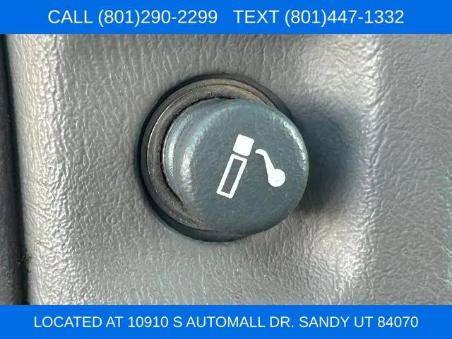 1999 Chevrolet Astro Base