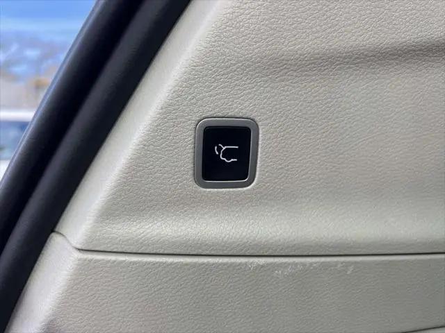 2023 Chrysler Pacifica Touring L AWD