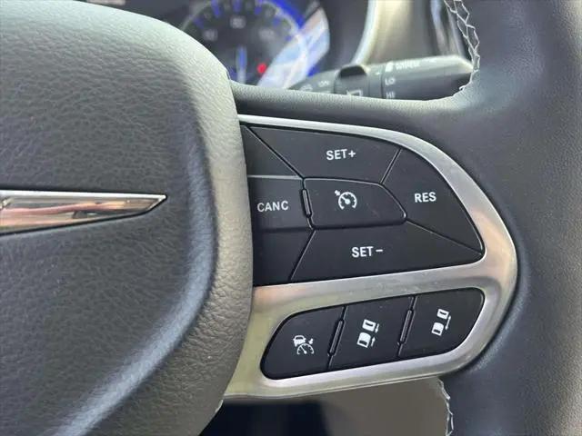 2023 Chrysler Pacifica Touring L AWD