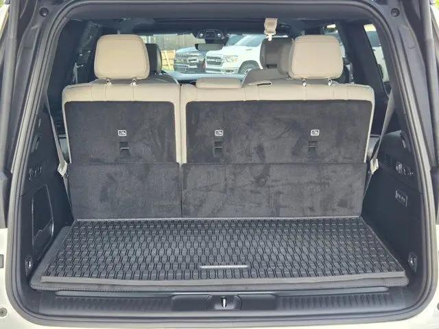 2026 Jeep Grand Wagoneer Limited Reserve 4x4