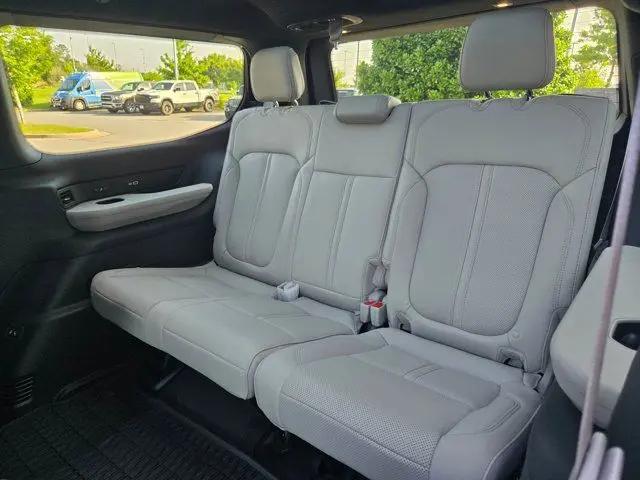 2026 Jeep Grand Wagoneer Limited Reserve 4x4