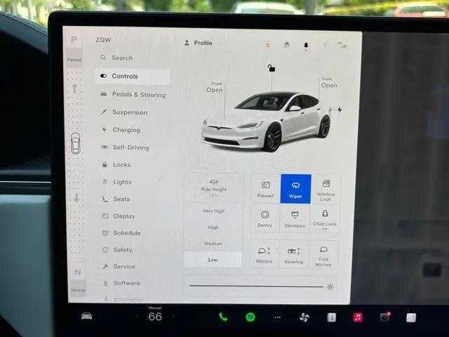 2022 Tesla Model S Plaid Tri Motor All-Wheel Drive