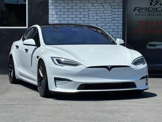 2022 Tesla Model S Plaid Tri Motor All-Wheel Drive