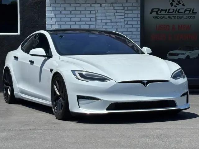 2022 Tesla Model S Plaid Tri Motor All-Wheel Drive