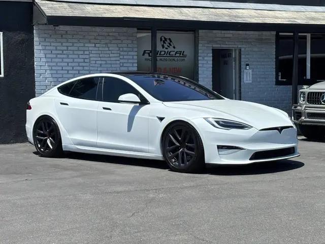2022 Tesla Model S Plaid Tri Motor All-Wheel Drive