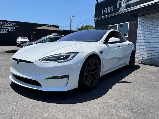 2022 Tesla Model S Plaid Tri Motor All-Wheel Drive