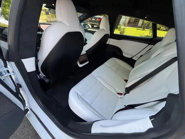 2022 Tesla Model S Plaid Tri Motor All-Wheel Drive