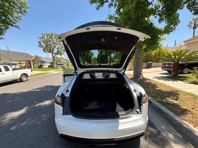 2022 Tesla Model S Plaid Tri Motor All-Wheel Drive
