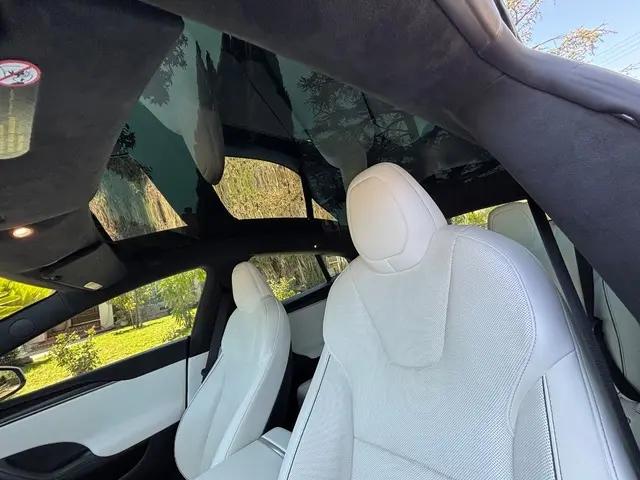 2022 Tesla Model S Plaid Tri Motor All-Wheel Drive