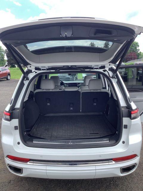 2023 Jeep Grand Cherokee Overland 4x4