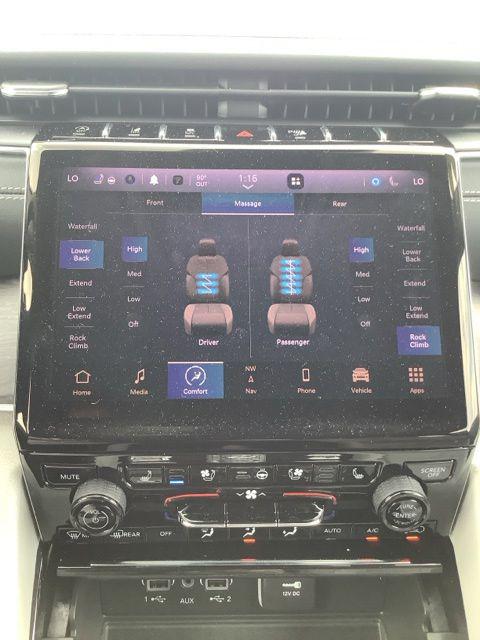 2023 Jeep Grand Cherokee Overland 4x4