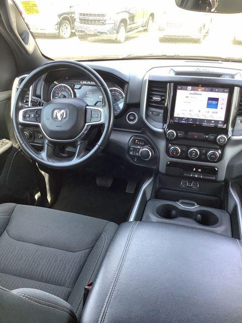2022 Ram 1500 Big Horn Crew Cab 4x4 5'7" Box
