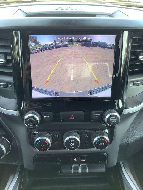 2022 Ram 1500 Big Horn Crew Cab 4x4 5'7" Box