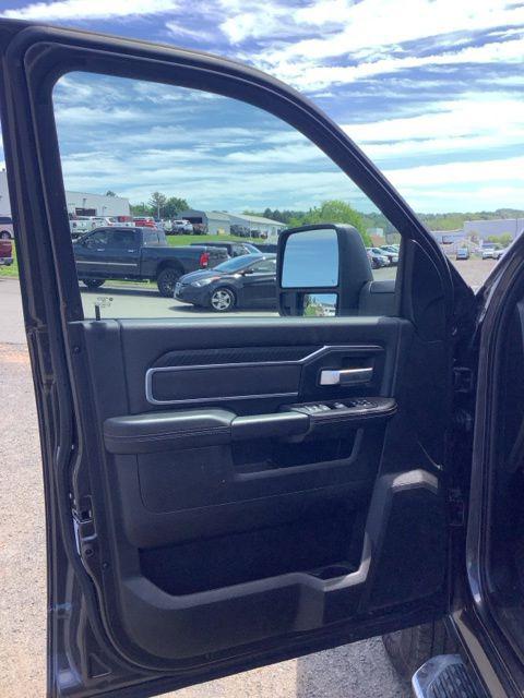 2025 Ram 2500 Big Horn Crew Cab 4x4 6'4" Box