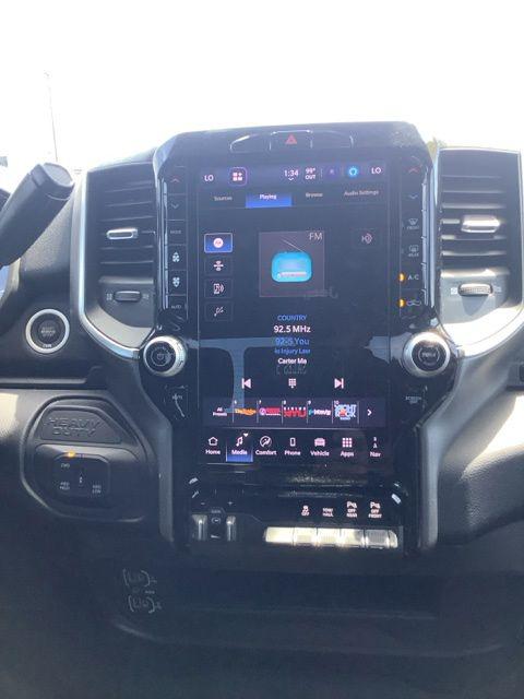2025 Ram 2500 Big Horn Crew Cab 4x4 6'4" Box