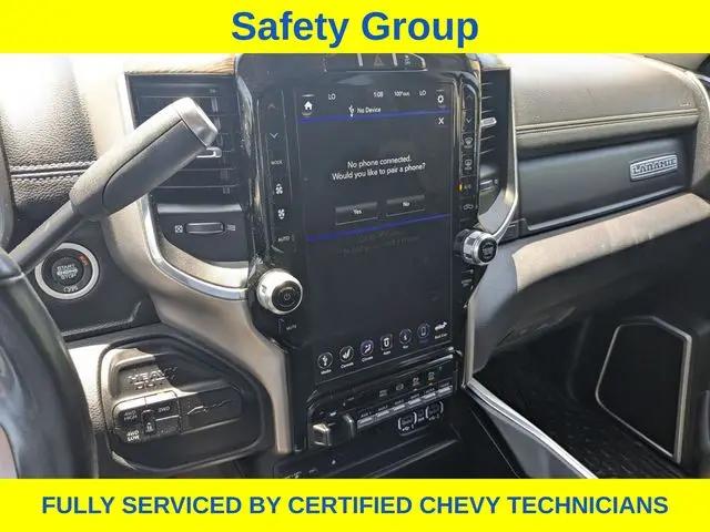 2019 Ram 3500 Laramie Crew Cab 4x4 8' Box
