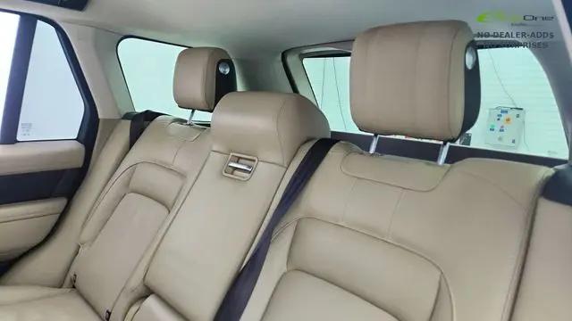 2022 Land Rover Range Rover P525 Westminster