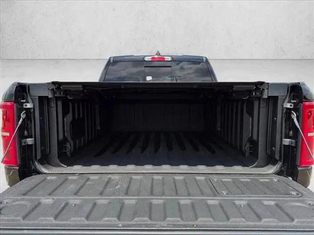 2025 Ram 1500 Limited Crew Cab 4x4 5'7" Box