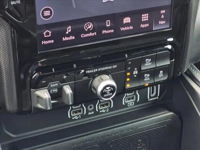 2025 Ram 1500 Limited Crew Cab 4x4 5'7" Box