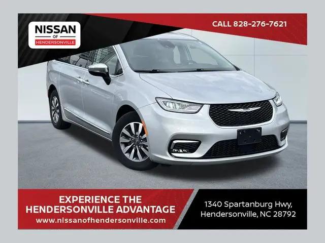 2023 Chrysler Pacifica Hybrid Limited for sale in Hendersonville, NC