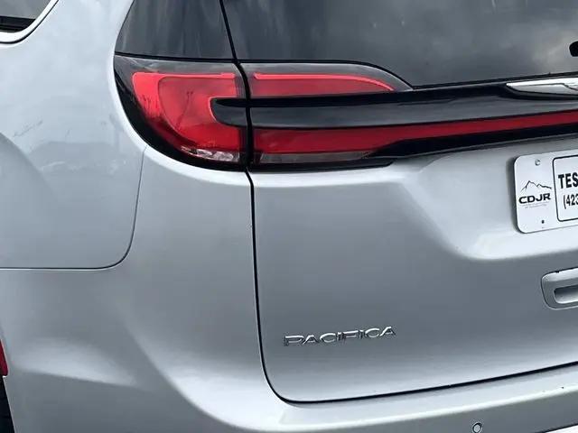2023 Chrysler Pacifica Hybrid Limited