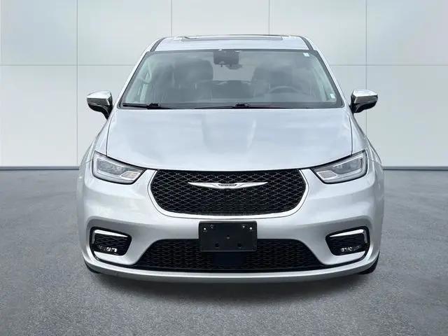 2023 Chrysler Pacifica Hybrid Limited