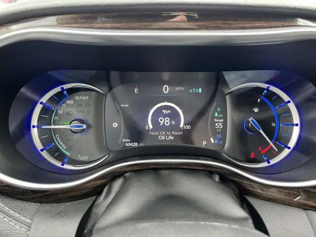 2023 Chrysler Pacifica Hybrid Limited