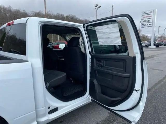2023 Ram 1500 Classic Tradesman Crew Cab 4x4 5'7" Box