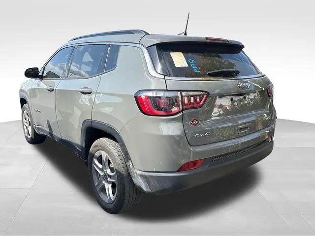 2023 Jeep Compass Latitude 4x4