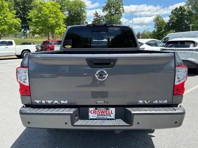 2021 Nissan Titan Crew Cab SV 4x4