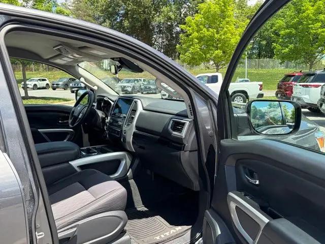 2021 Nissan Titan Crew Cab SV 4x4