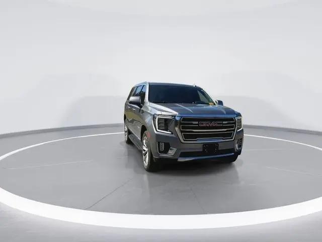 2021 GMC Yukon XL 4WD SLT