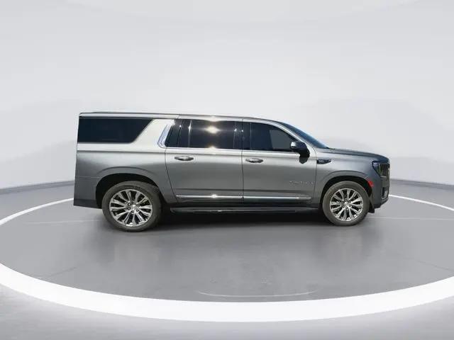 2021 GMC Yukon XL 4WD SLT