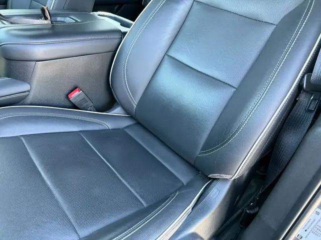 2021 GMC Yukon XL 4WD SLT