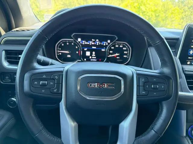 2021 GMC Yukon XL 4WD SLT