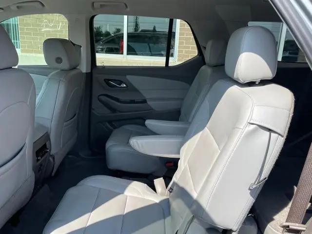 2021 Chevrolet Traverse FWD LT Leather