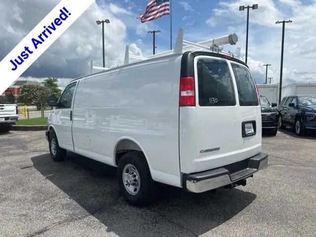 2026 Chevrolet Express Cargo Van 2500 Regular Wheelbase, WT, RWD