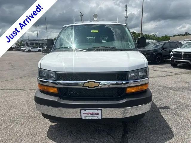 2026 Chevrolet Express Cargo Van 2500 Regular Wheelbase, WT, RWD
