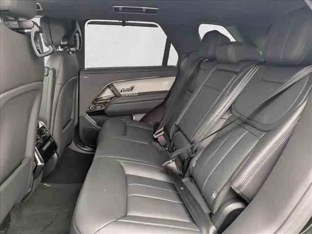 2026 Land Rover Range Rover Sport P530 Dynamic SE