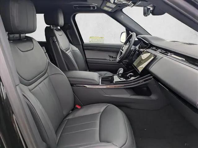 2026 Land Rover Range Rover Sport P530 Dynamic SE