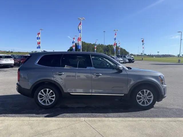 2022 Kia Telluride LX