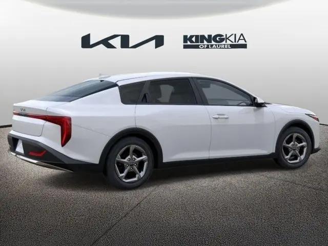 2026 Kia K4 LXS