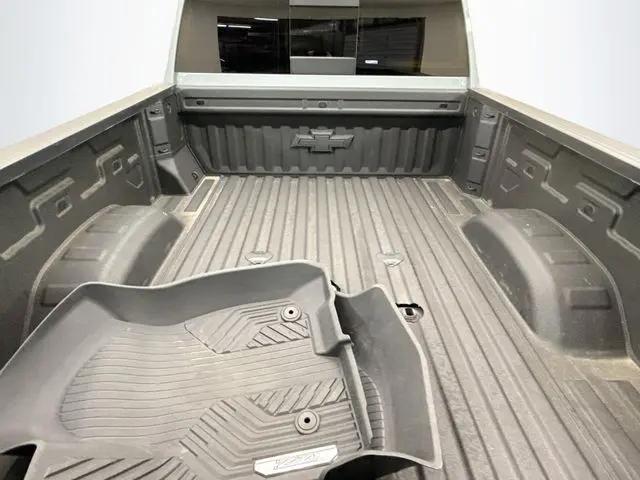 2024 Chevrolet Silverado 2500HD 4WD Crew Cab Standard Bed LTZ